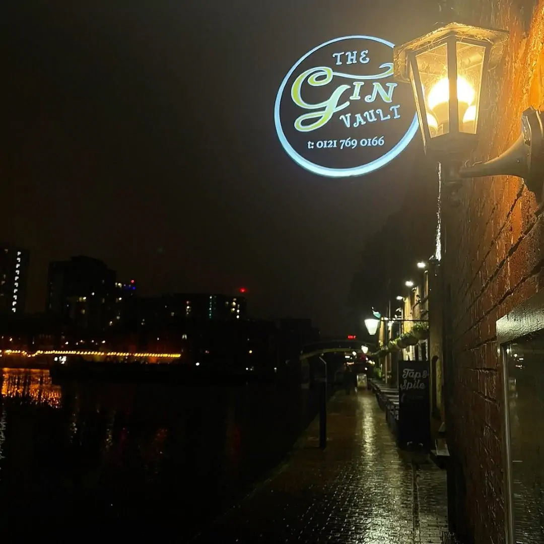 The Gin Vault Birmingham Cocktails Gins Craft Beers Spirits Tapas 083